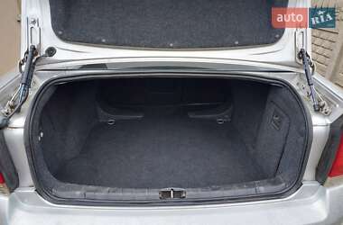 Седан Opel Vectra 2005 в 