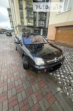 Лифтбек Opel Vectra 2002 в Львове