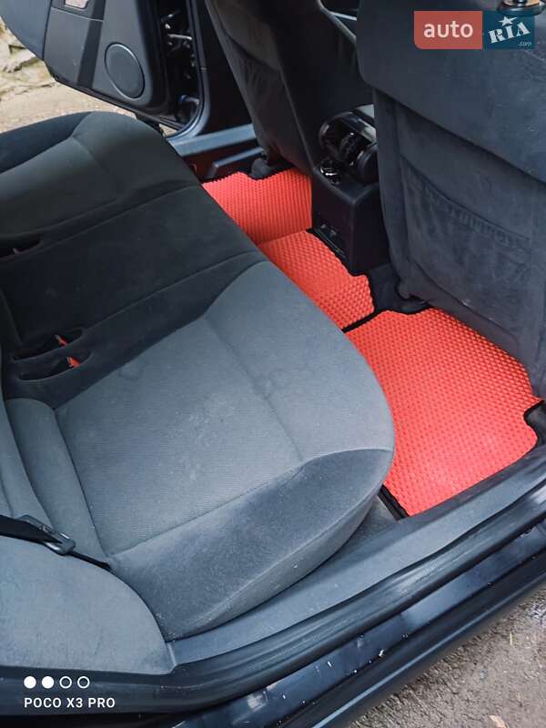 Универсал Opel Vectra 2004 в Житомире фото 7 Универсал Opel Vectra 2004 в Житомире