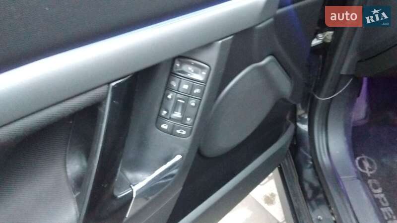 Седан Opel Vectra 2004 в Дубно