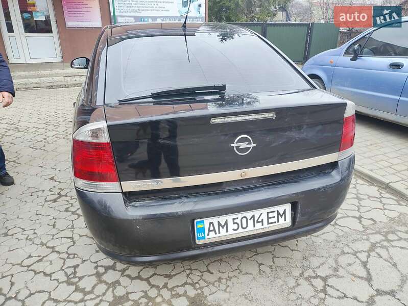 Седан Opel Vectra 2006 в Рокитном