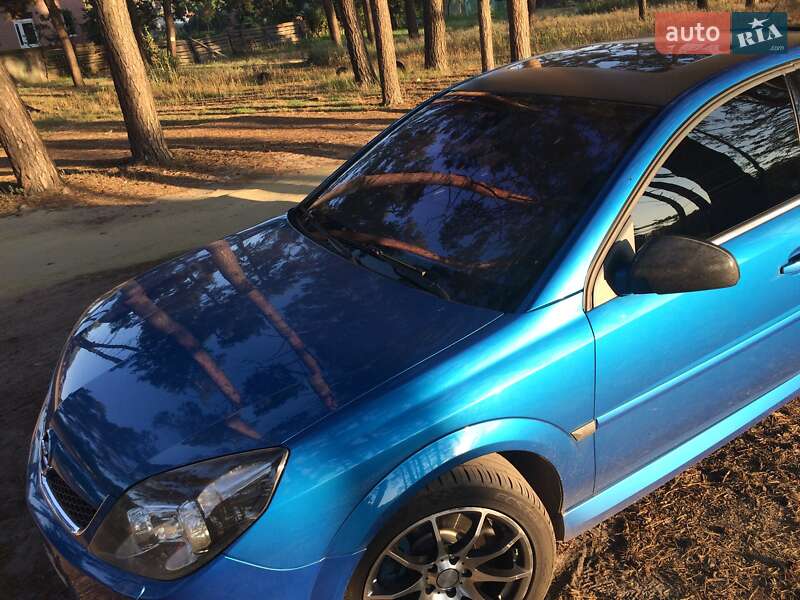 Лифтбек Opel Vectra 2008 в Сумах