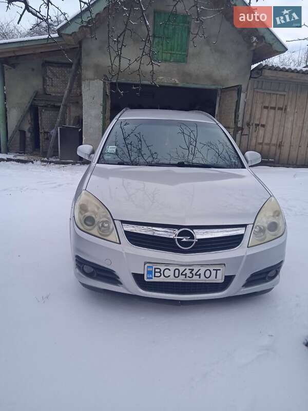 Универсал Opel Vectra 2008 в Яворове