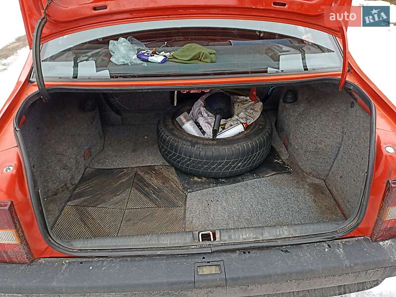 Седан Opel Vectra 1991 в Чернігові