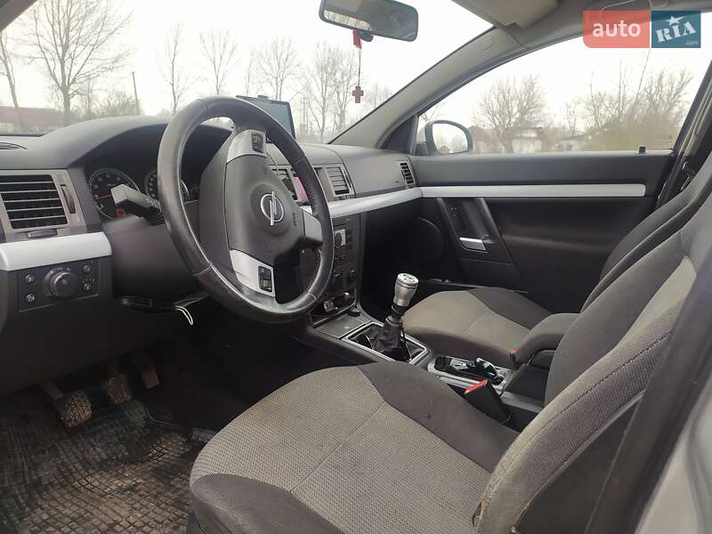 Седан Opel Vectra 2005 в Старой Синяве фото 9 Седан Opel Vectra 2005 в Старой Синяве