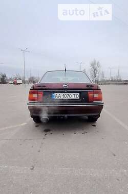 Седан Opel Vectra 1991 в Киеве