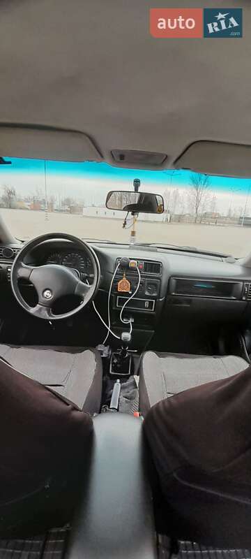 Седан Opel Vectra 1991 в Киеве