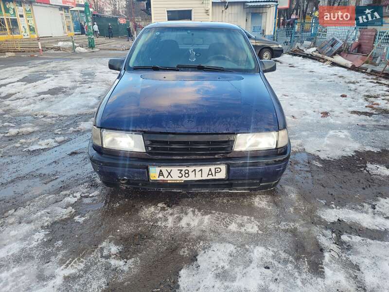 Седан Opel Vectra 1992 в Харкові