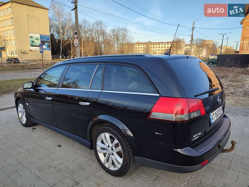 Универсал Opel Vectra 2008 в Калуше