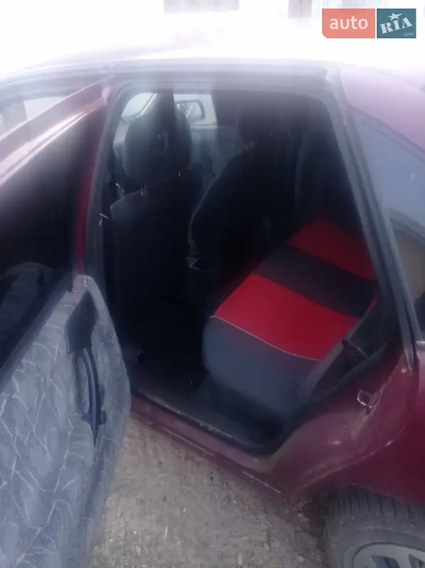 Opel Vectra 1993 VIN W0L000087P5010850 фото оголошення 4 з 39