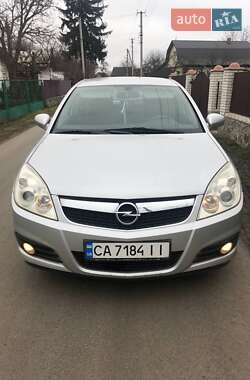 Седан Opel Vectra 2008 в Умани