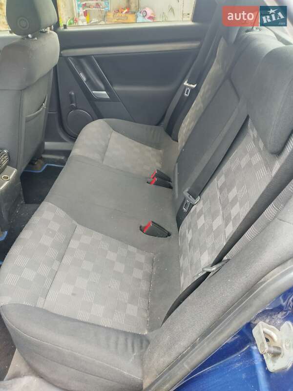 Лифтбек Opel Vectra 2007 в Броварах