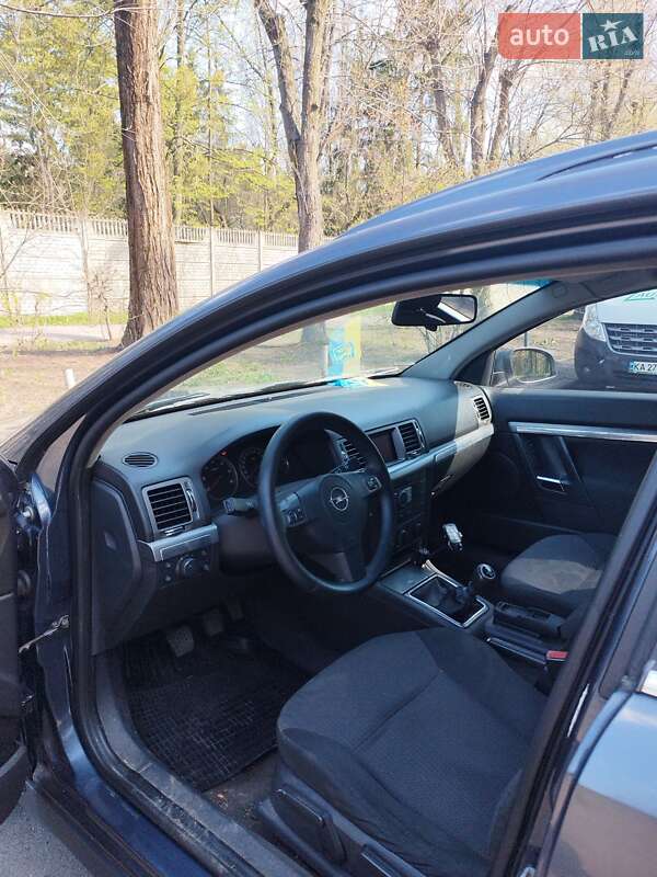 Универсал Opel Vectra 2005 в Киеве