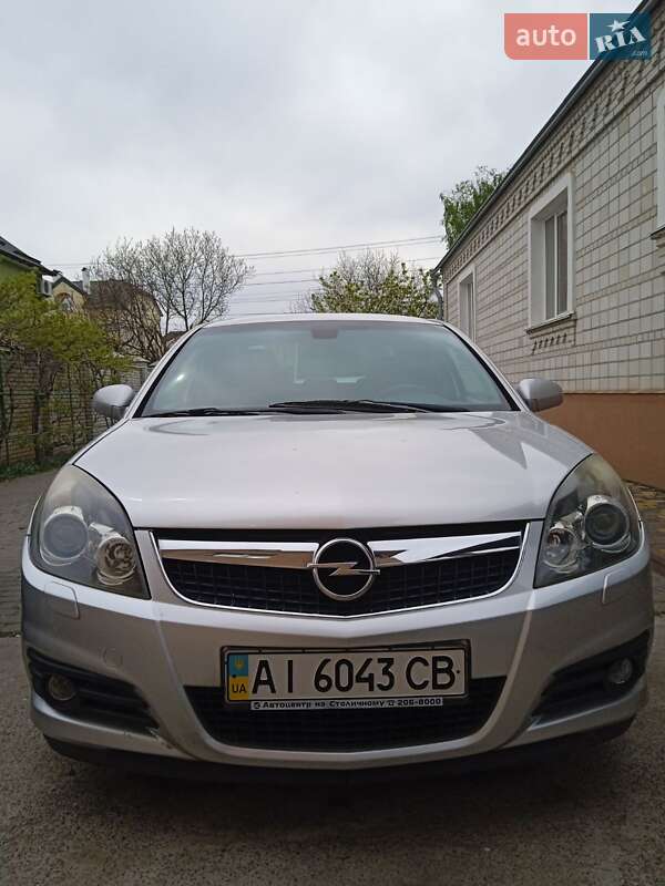 Седан Opel Vectra 2008 в 