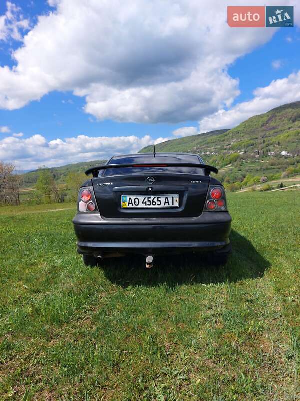 Седан Opel Vectra 1997 в Ужгороде