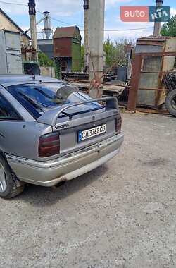 Лифтбек Opel Vectra 1992 в Тальном