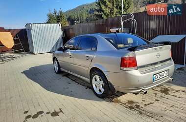 Седан Opel Vectra 2003 в Верховине