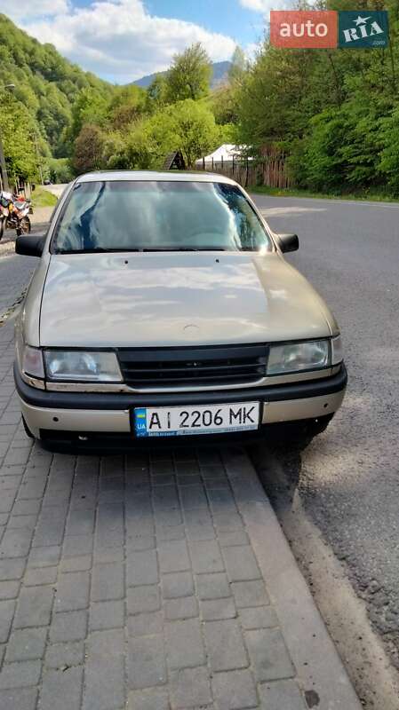 Седан Opel Vectra 1991 в Рахове фото 14 Седан Opel Vectra 1991 в Рахове