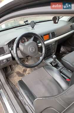 Ліфтбек Opel Vectra 2002 в Первомайську