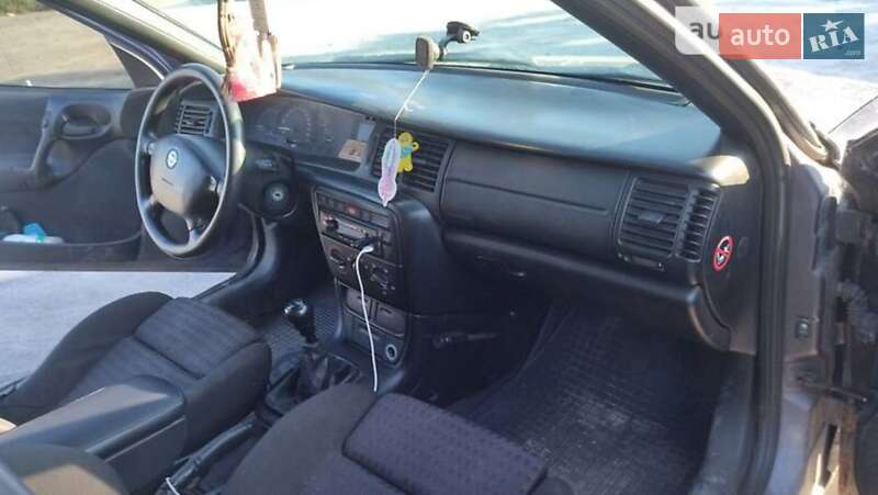 Седан Opel Vectra 1997 в Вінниці