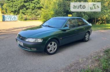 Лифтбек Opel Vectra 1998 в Жидачове