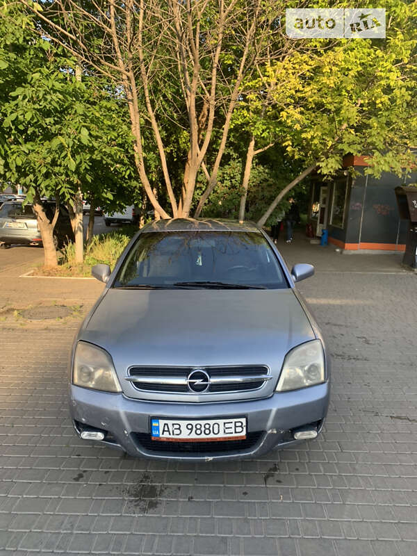 Седан Opel Vectra 2003 в Одесі