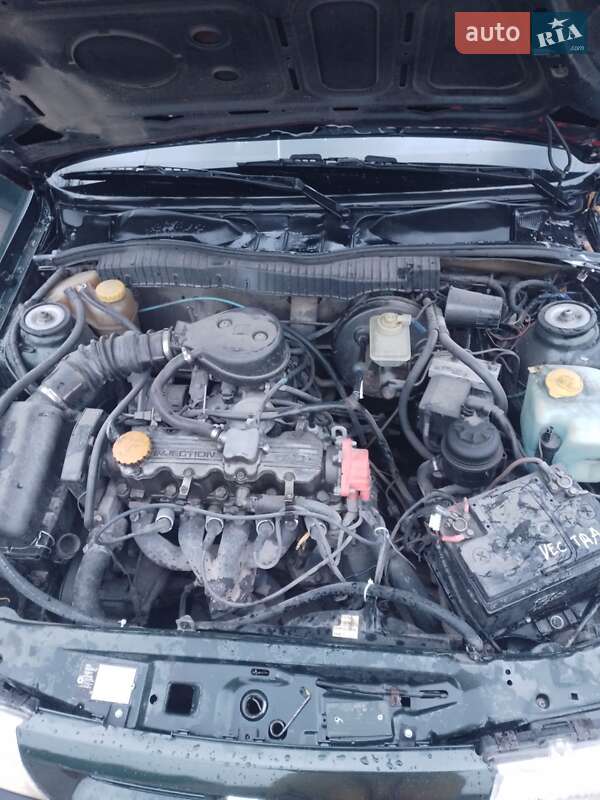 Седан Opel Vectra 1995 в Теофиполе фото 9 Седан Opel Vectra 1995 в Теофиполе