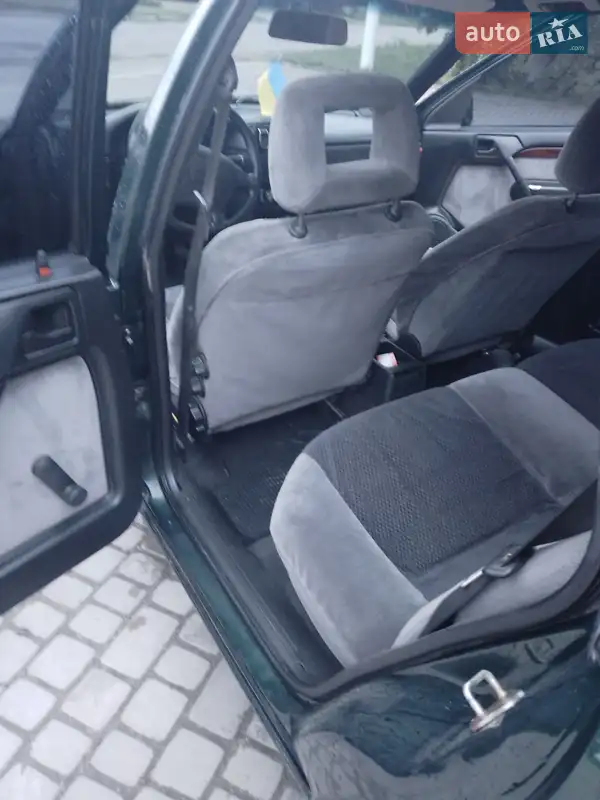 Opel Vectra 1995 VIN W0L000087S5122642 фото оголошення 17 з 52