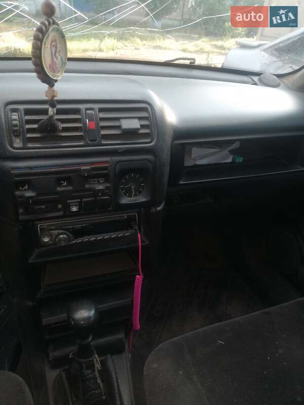 Седан Opel Vectra 1988 в Березнегуватому