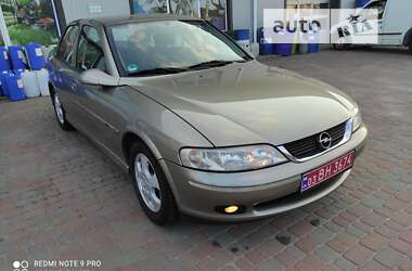 Седан Opel Vectra 1999 в Сарнах