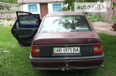 Седан Opel Vectra 1991 в Ружине