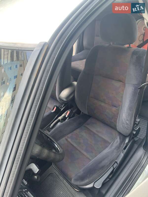 Седан Opel Vectra 2000 в Львове