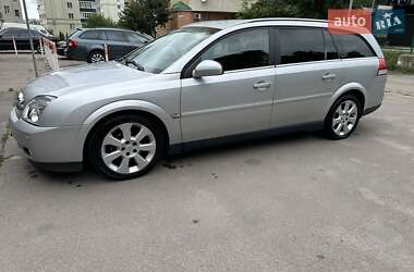 Универсал Opel Vectra 2004 в 
