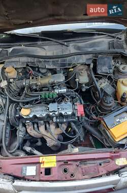 Седан Opel Vectra 1989 в Обухові
