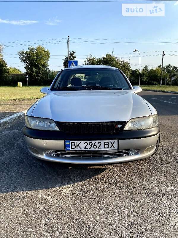 Седан Opel Vectra 1998 в Ровно