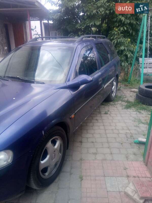 Универсал Opel Vectra 1997 в Виннице