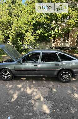 Седан Opel Vectra 1991 в Александрие