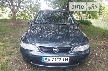 Седан Opel Vectra 1999 в Синельниковому