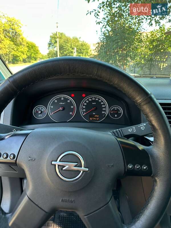 Ліфтбек Opel Vectra 2007 в Запоріжжі фото 31 Ліфтбек Opel Vectra 2007 в Запоріжжі