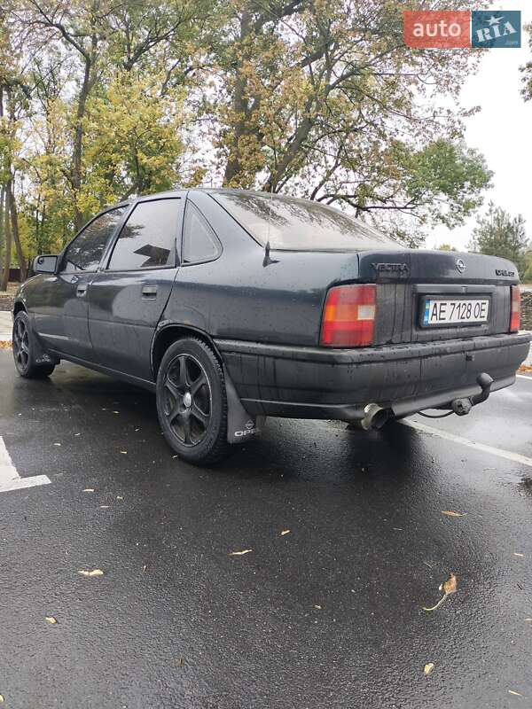 Седан Opel Vectra 1989 в Олександрії