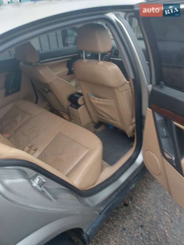 Седан Opel Vectra 2004 в Киеве