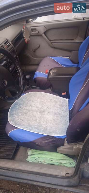 Седан Opel Vectra 1989 в Черновцах фото 11 Седан Opel Vectra 1989 в Черновцах