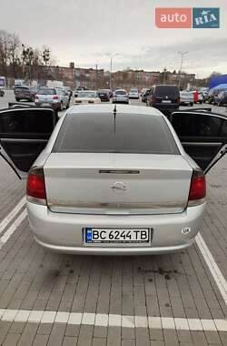 Седан Opel Vectra 2008 в Умані