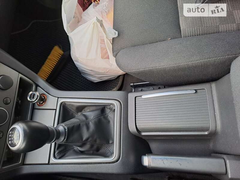 Лифтбек Opel Vectra 2007 в Горишних Плавнях