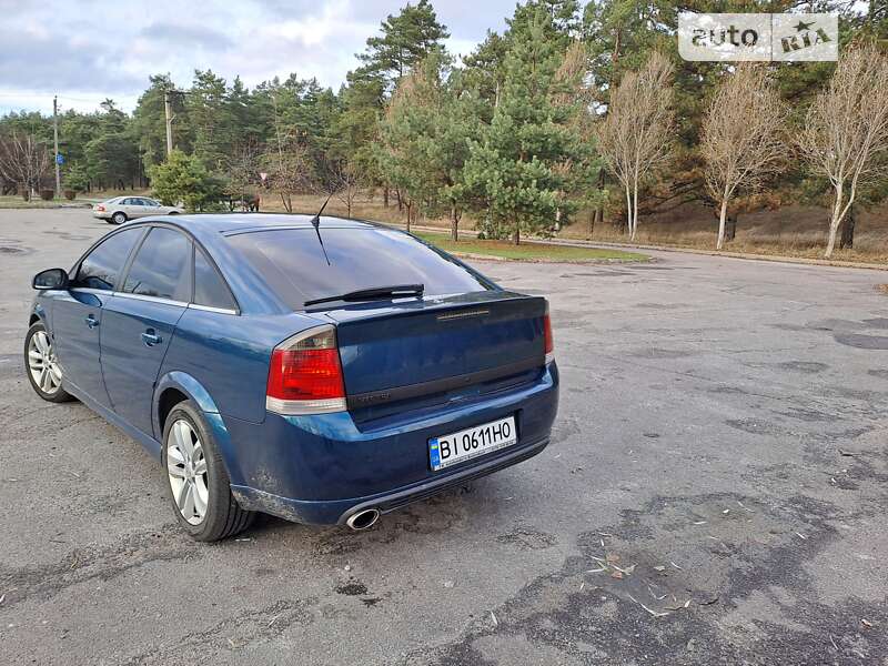Лифтбек Opel Vectra 2007 в Горишних Плавнях