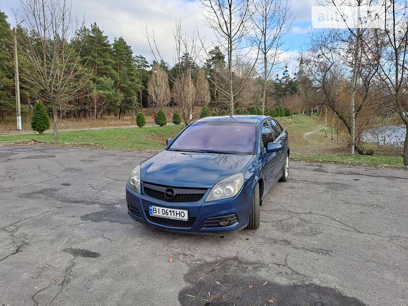 Лифтбек Opel Vectra 2007 в Горишних Плавнях