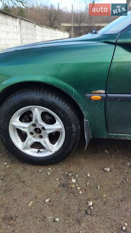 Універсал Opel Vectra 1997 в Новояворівську