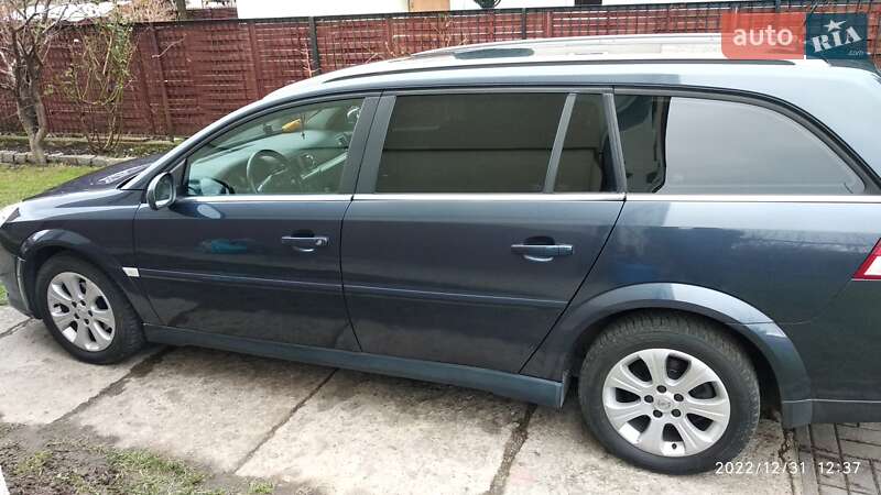 Универсал Opel Vectra 2007 в Львове