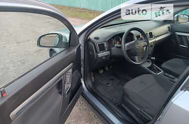 Универсал Opel Vectra 2005 в 