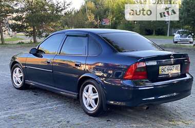 Седан Opel Vectra 1999 в Самборе